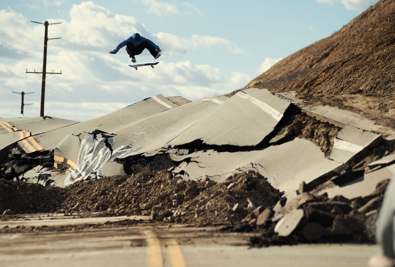 manchild_fs_flip_broken_road_web